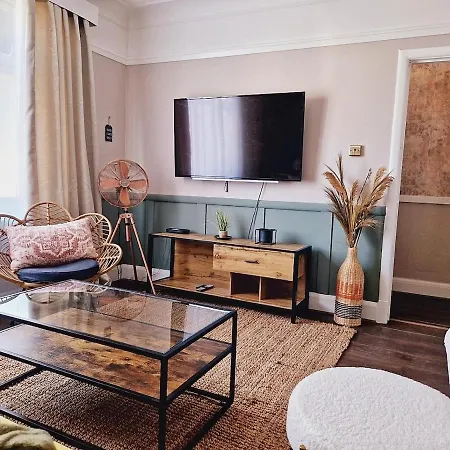Citystay Garden Modern 1 Bed Flat Golders Green Nw11